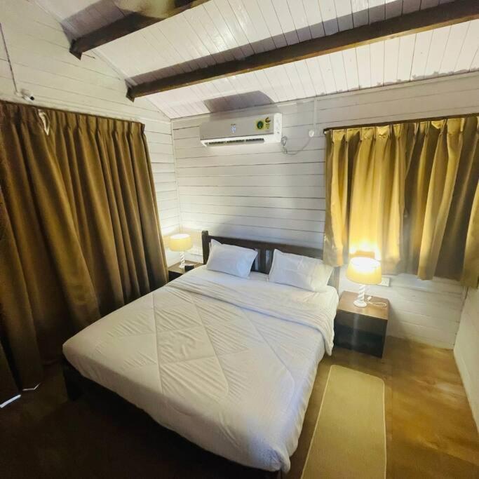 Waterrock Stays The Mango Tree Chalet Pune Exterior photo